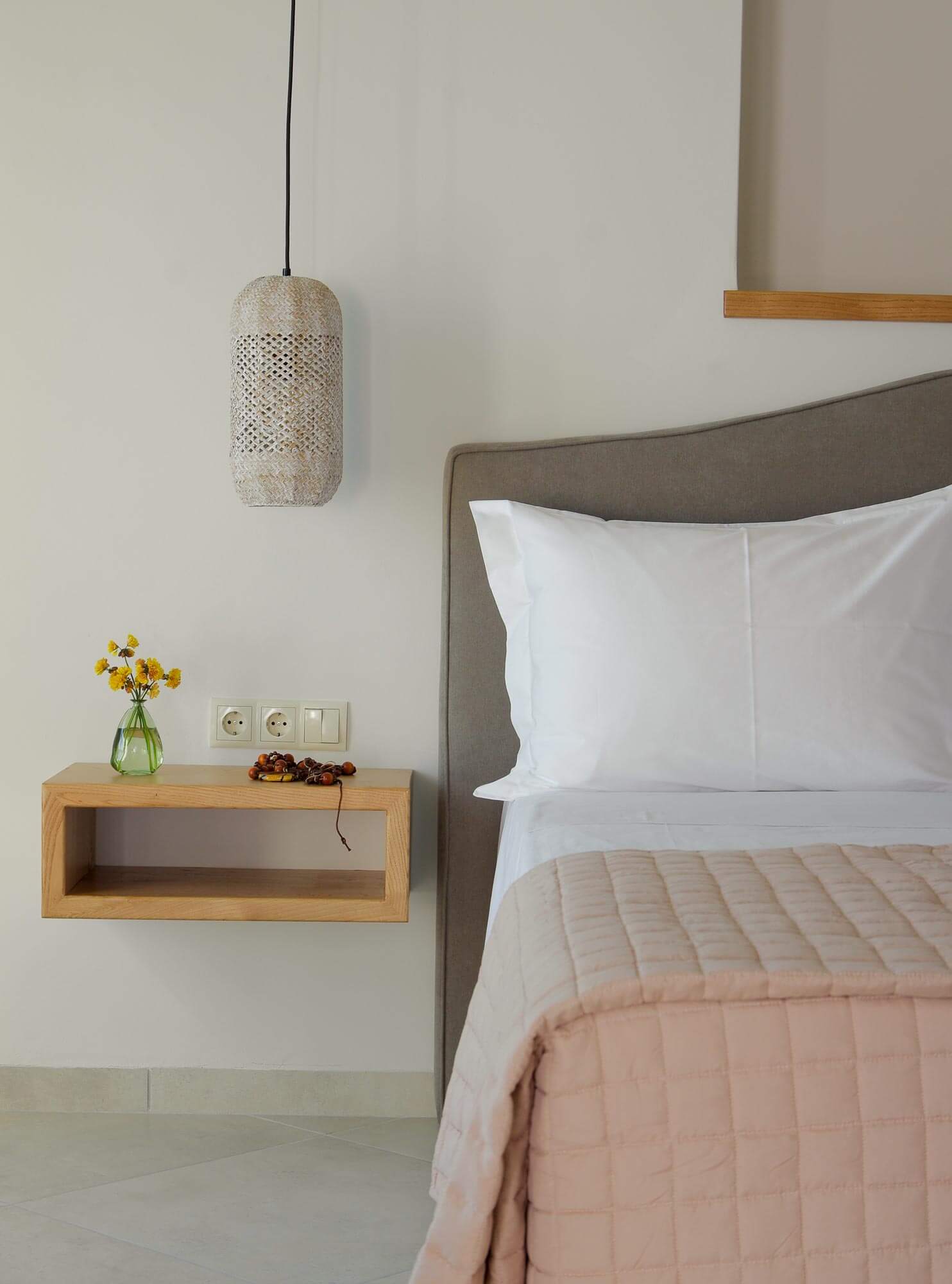 Krinakia suite, bedroom, living room 